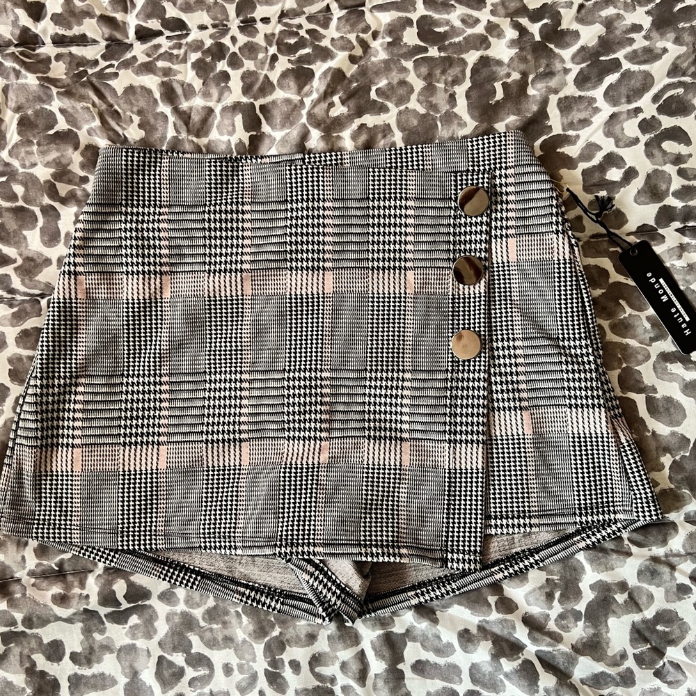 CUTE PLAID SKORTS 💕